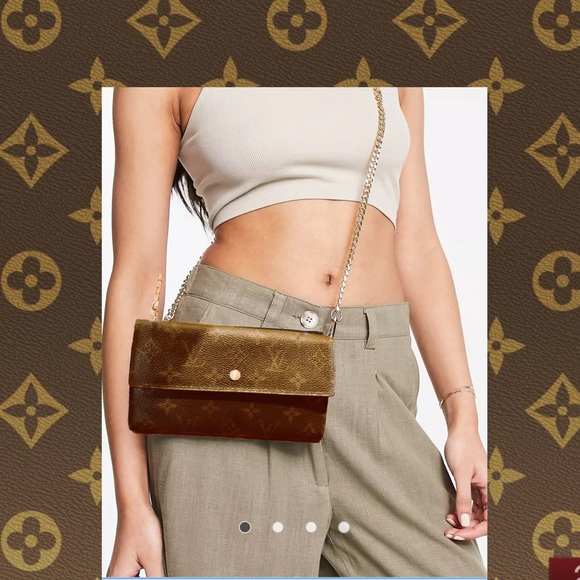 Louis Vuitton Handbags - Louis Vuitton monogram vintage international long wallet